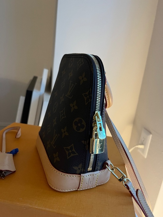 Louis Vuitton Alma Backpack main image 4